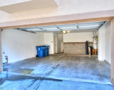 8400 Tiger Woods Avenue - Photo Thumbnail 24
