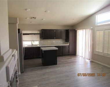 434 Rancho Del Norte Drive - Photo Thumbnail 6