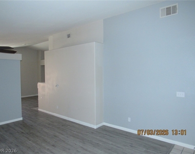 434 Rancho Del Norte Drive - Photo Thumbnail 2