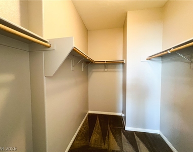 6423 Pochman Mesa Street - Photo Thumbnail 38