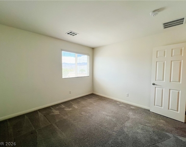 6423 Pochman Mesa Street - Photo Thumbnail 68