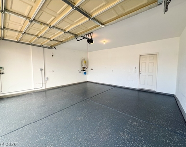 6423 Pochman Mesa Street - Photo Thumbnail 81