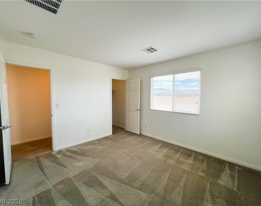 6423 Pochman Mesa Street - Photo Thumbnail 64