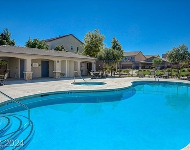 6423 Pochman Mesa Street - Photo Thumbnail 97