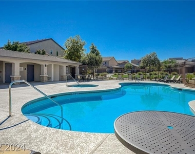 6423 Pochman Mesa Street - Photo Thumbnail 98