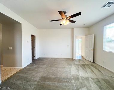 6423 Pochman Mesa Street - Photo Thumbnail 30