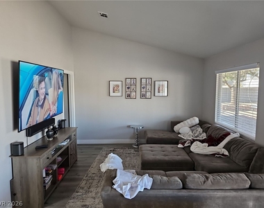 1418 Reebok Terrace - Photo Thumbnail 5