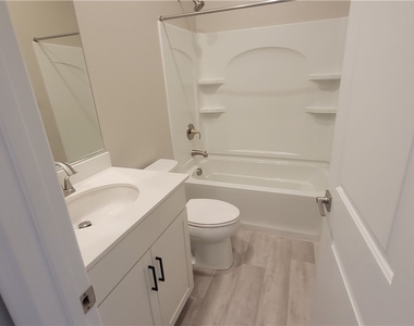 4172 Peaceful Meadow Street - Photo Thumbnail 7