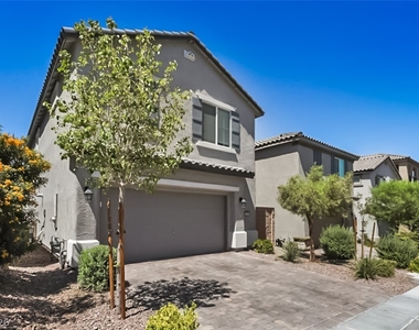 10589 Sariah Skye Avenue - Photo Thumbnail 2