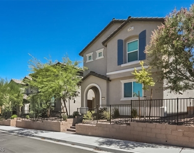 10589 Sariah Skye Avenue - Photo Thumbnail 5