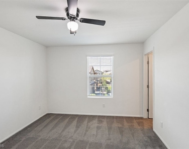 10589 Sariah Skye Avenue - Photo Thumbnail 22