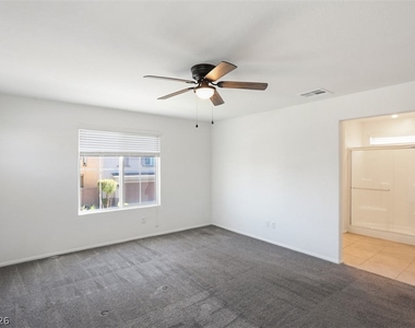 10589 Sariah Skye Avenue - Photo Thumbnail 34
