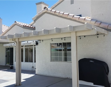8016 Shorecrest Drive - Photo Thumbnail 15