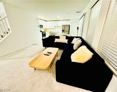 356 Rosefinch Street - Photo Thumbnail 6