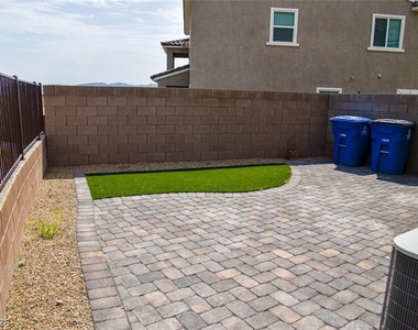 356 Rosefinch Street - Photo Thumbnail 25