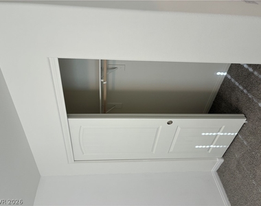 8074 Kings Guard Street - Photo Thumbnail 11