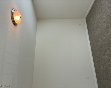 8074 Kings Guard Street - Photo Thumbnail 12