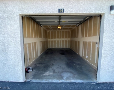 2615 W Gary Avenue - Photo Thumbnail 14
