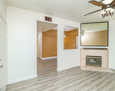 5250 S Rainbow Boulevard - Photo Thumbnail 5