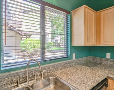 5250 S Rainbow Boulevard - Photo Thumbnail 10