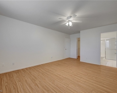 8039 Teresita Avenue - Photo Thumbnail 26