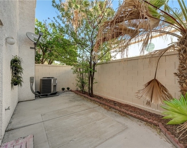 8039 Teresita Avenue - Photo Thumbnail 44
