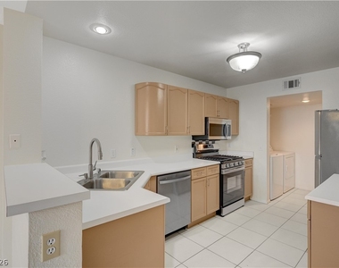 8039 Teresita Avenue - Photo Thumbnail 8