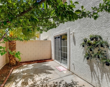 8039 Teresita Avenue - Photo Thumbnail 38