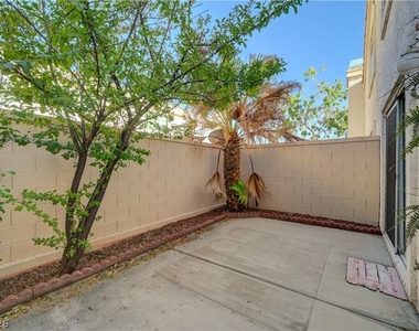 8039 Teresita Avenue - Photo Thumbnail 46