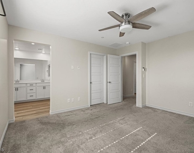6152 Foxes Dale Street - Photo Thumbnail 11