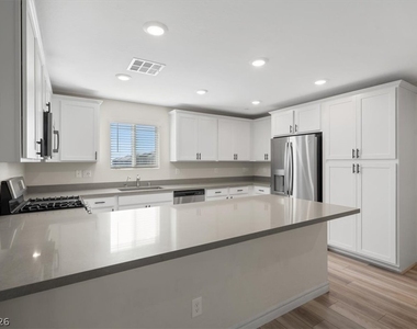 6152 Foxes Dale Street - Photo Thumbnail 5