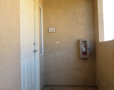 2305 Horizon Ridge Parkway - Photo Thumbnail 2