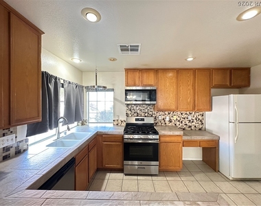 925 Ortega Hill Lane - Photo Thumbnail 7