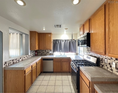 925 Ortega Hill Lane - Photo Thumbnail 8