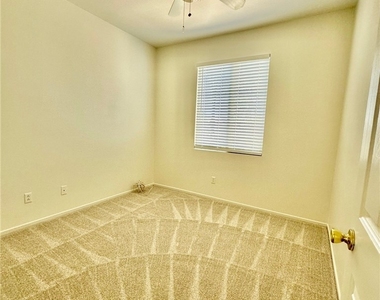 7851 Meandering Path Avenue - Photo Thumbnail 25