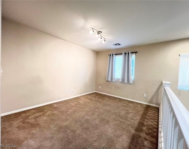 11002 Sardinia Sands Drive - Photo Thumbnail 9