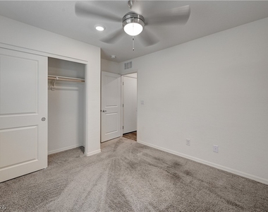 4116 Gold Desert Street - Photo Thumbnail 19