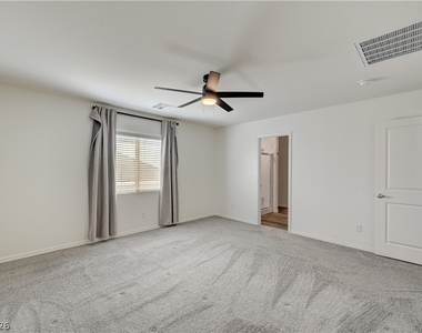 4116 Gold Desert Street - Photo Thumbnail 25