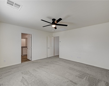 4116 Gold Desert Street - Photo Thumbnail 26