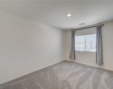 4116 Gold Desert Street - Photo Thumbnail 40