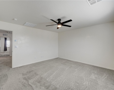 4116 Gold Desert Street - Photo Thumbnail 27