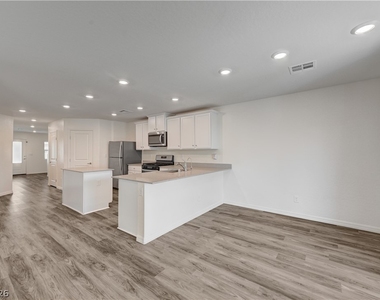 4116 Gold Desert Street - Photo Thumbnail 11