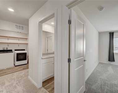 4116 Gold Desert Street - Photo Thumbnail 23