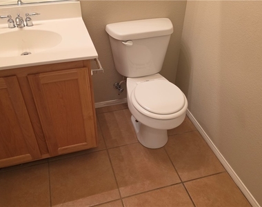 8149 Lake Geneva Court - Photo Thumbnail 6