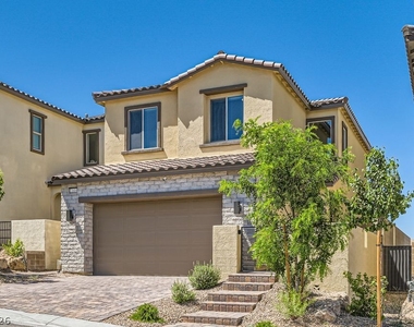 11604 Desert Hollow Avenue - Photo Thumbnail 1