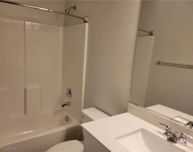 8784 Candelabra Court - Photo Thumbnail 18