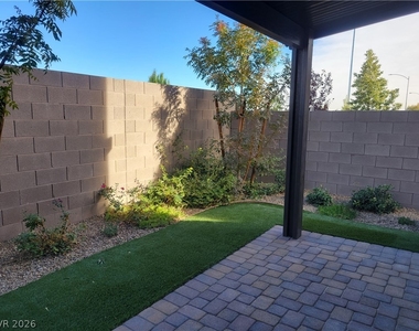 8784 Candelabra Court - Photo Thumbnail 5