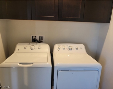 8784 Candelabra Court - Photo Thumbnail 11