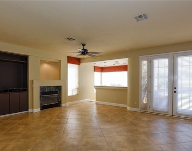 1817 Corta Bella Drive - Photo Thumbnail 9