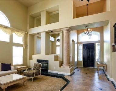 1817 Corta Bella Drive - Photo Thumbnail 3